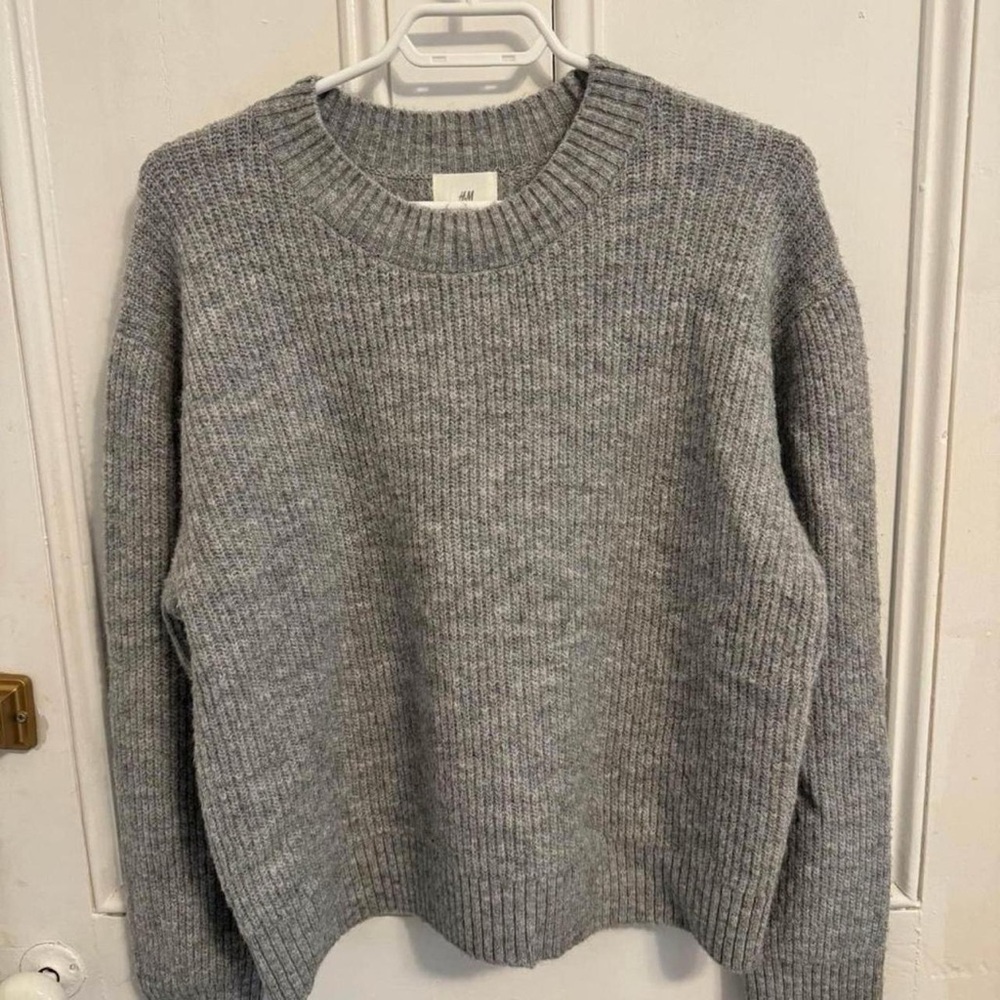H&M Gray Sweater